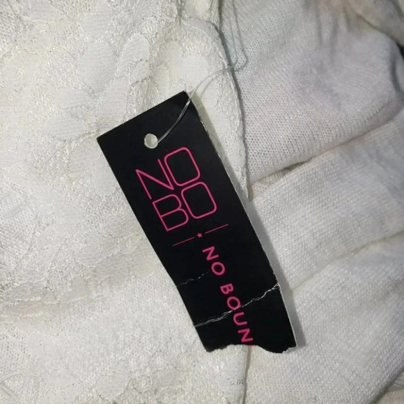 NOBODY S‎ "THE BEST IS YET TO COME" top - Picture 2 of 4